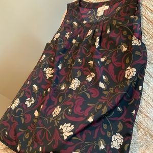 Ann Taylor Loft no sleeves top size S